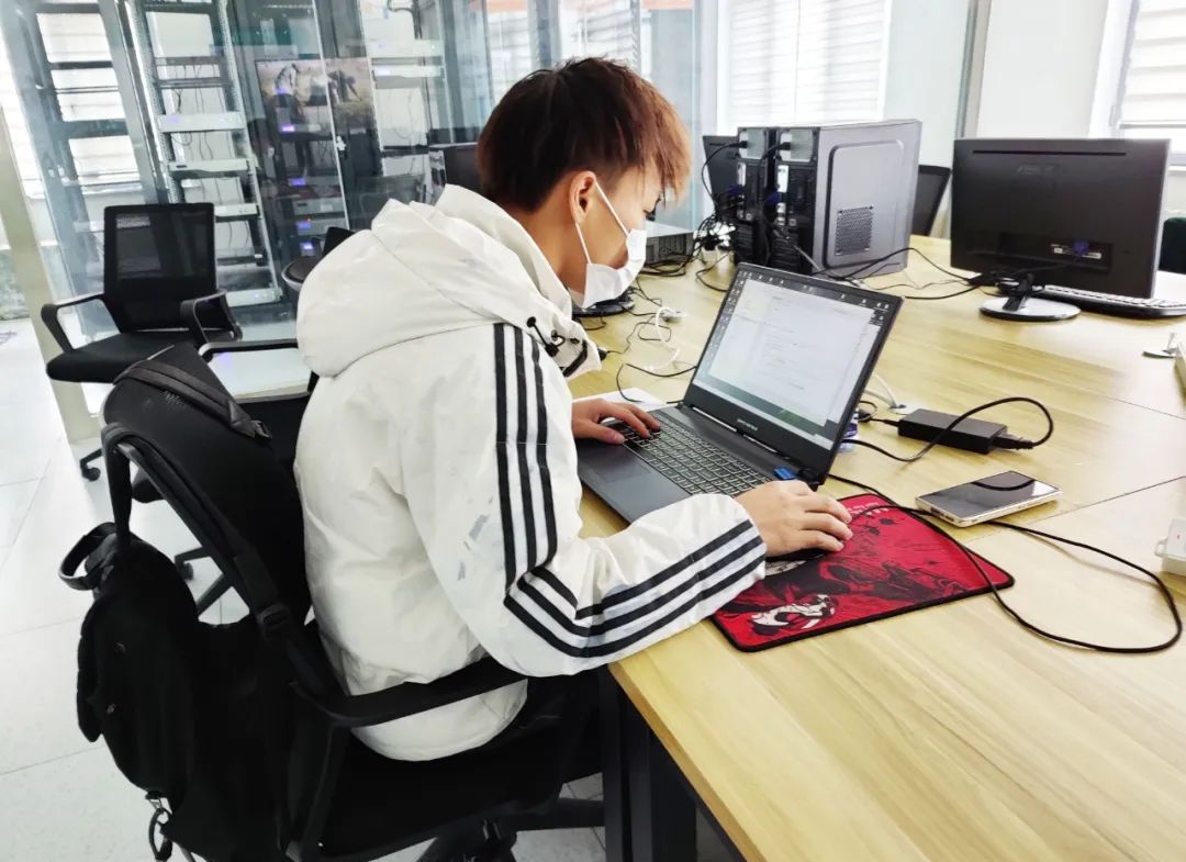 服务客户，美高梅美高人是认真的!